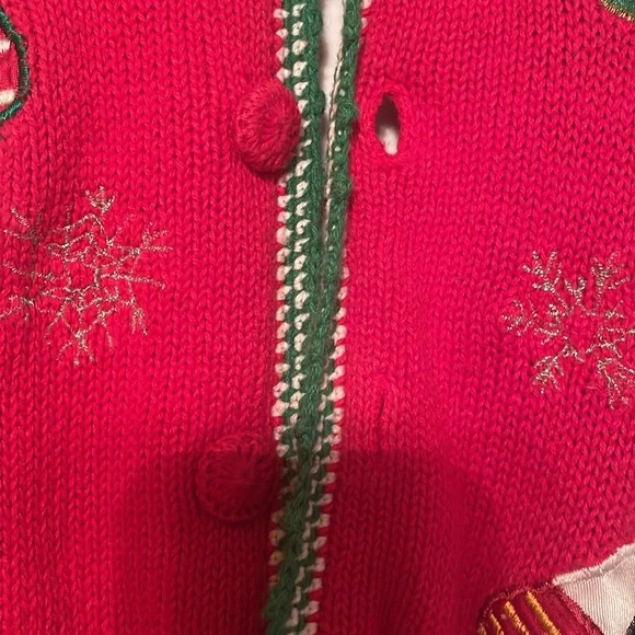 Vintage Christmas knit sweater
Nutcracker - Picture 5 of 11